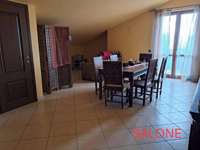 Appartamento in vendita di 92 m² in Viale degli Astronauti, 95