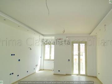 Appartamento in vendita di 92 m² in Viale Giovanni Bovio, 140