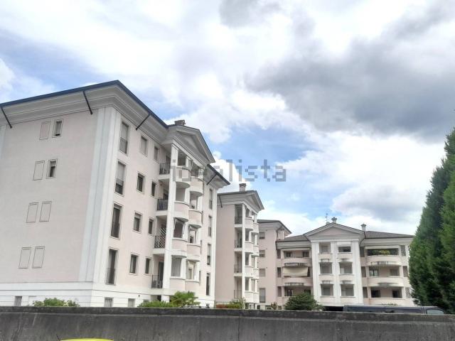 Appartamento in vendita di 92 m² in Viale Verona, 112