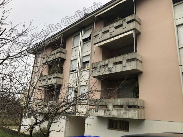 Appartamento in vendita di 97 m² in Piazza Prospero Manara, 11