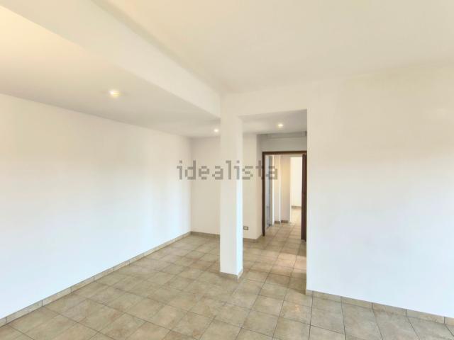 Appartamento in vendita di 97 m² in Vicolo Cantù, 35