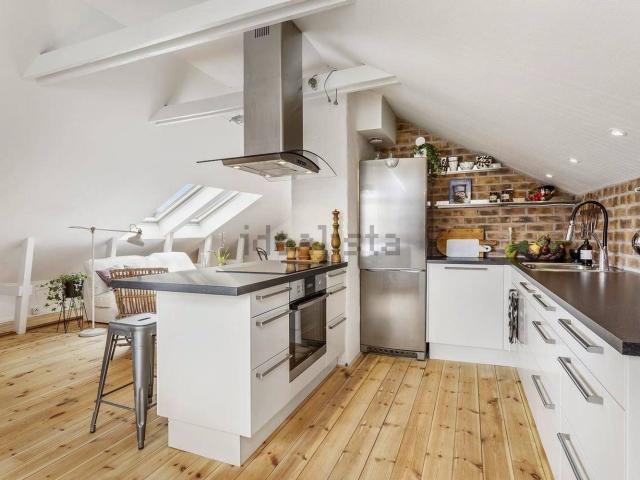 Appartamento in vendita di 97 m² in Via Cademussi, 9