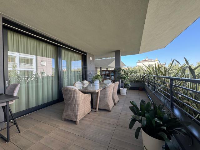 Appartamento in vendita di 97 m² in Via Carlo Urbino, 29