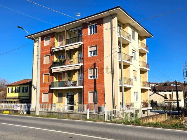 Appartamento in vendita di 97 m² in Via Circonvallazione, 28