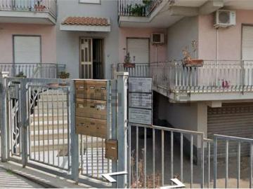 Appartamento in vendita di 97 m² in Via Cutrazzo, 10