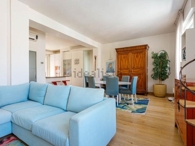 Appartamento in vendita di 97 m² in Via Dante Alighieri, 10