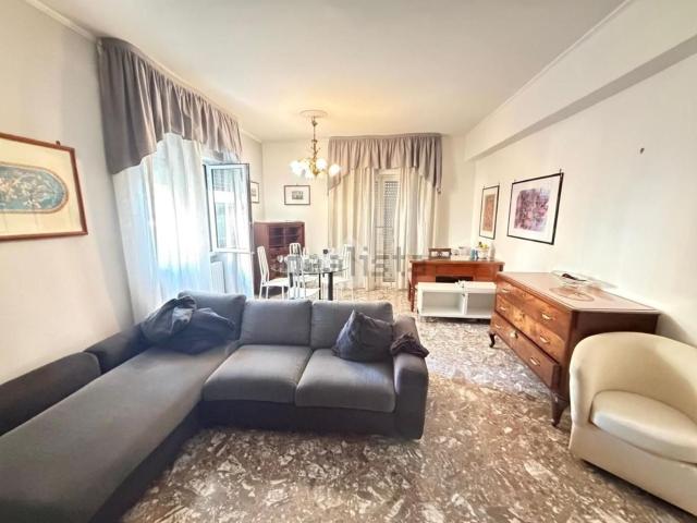 Appartamento in vendita di 97 m² in Via Dalbono, 37