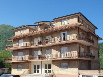 Appartamento in vendita di 97 m² in Via dei Sanniti, 489