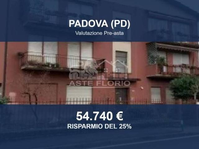 Appartamento in vendita di 97 m² in Via del Giglio, 69