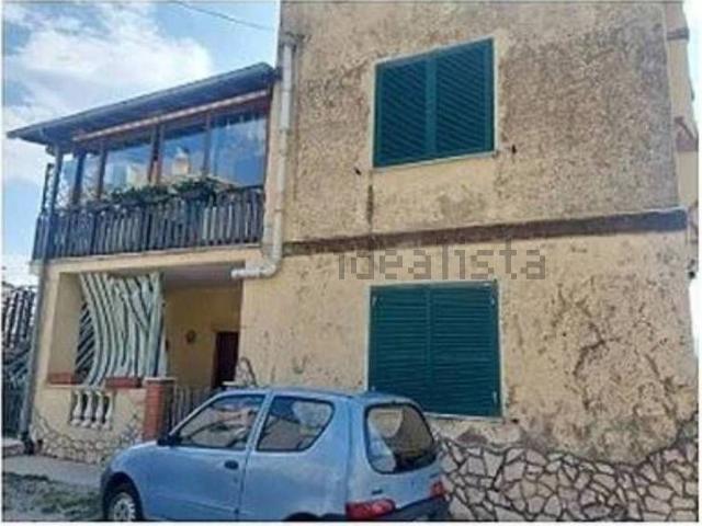 Appartamento in vendita di 97 m² in Via della Villa, 2