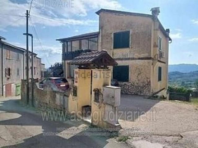 Appartamento in vendita di 97 m² in Via della Villa, 2