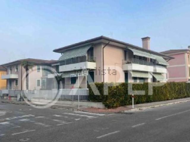 Appartamento in vendita di 97 m² in Via della Pace, 4