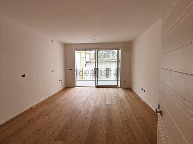 Appartamento in vendita di 97 m² in Via Domenico Campagnola