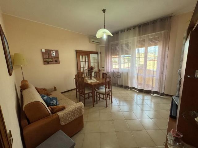 Appartamento in vendita di 97 m² in Via E. Curiel