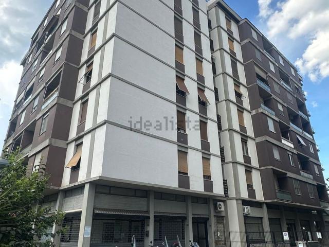 Appartamento in vendita di 97 m² in Via Francesco Baracca, 40