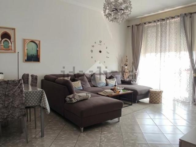 Appartamento in vendita di 97 m² in Via Francesco Baracca, 19