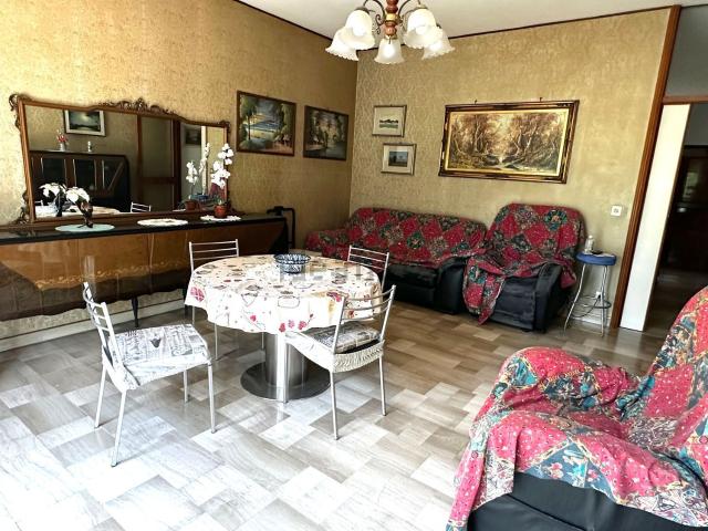 Appartamento in vendita di 97 m² in Via Friuli, 67