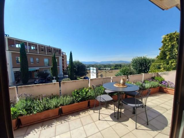 Appartamento in vendita di 97 m² in Via Gabelletta