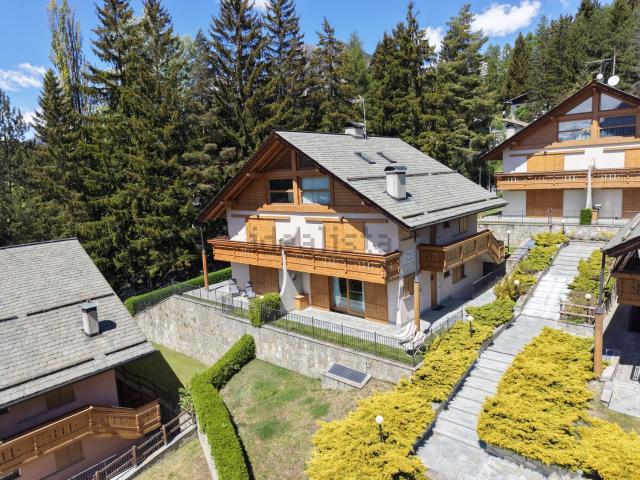 Appartamento in vendita di 97 m² in Via Giacinto Sertorelli, 29