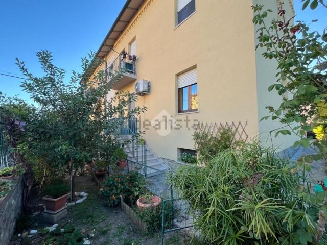 Appartamento in vendita di 97 m² in Via Giuseppe Garibaldi, 5