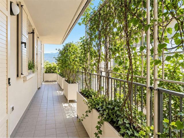 Appartamento in vendita di 97 m² in Via Jacopino da Lizzana, 19