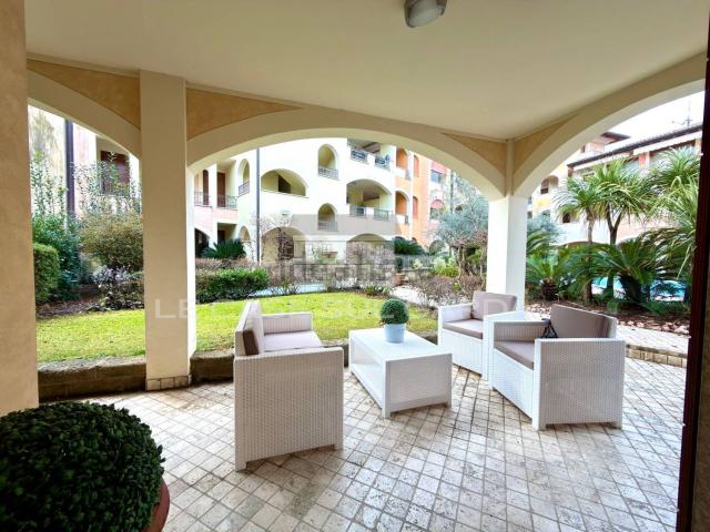 Appartamento in vendita di 97 m² in Via Lungolago Giuseppe Zanardelli, 32