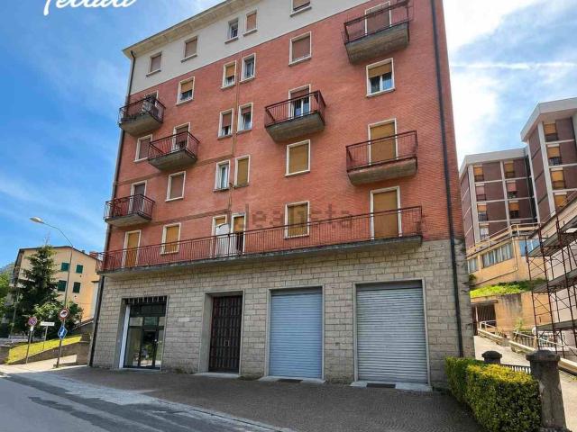 Appartamento in vendita di 97 m² in Via Lungoreno, 103