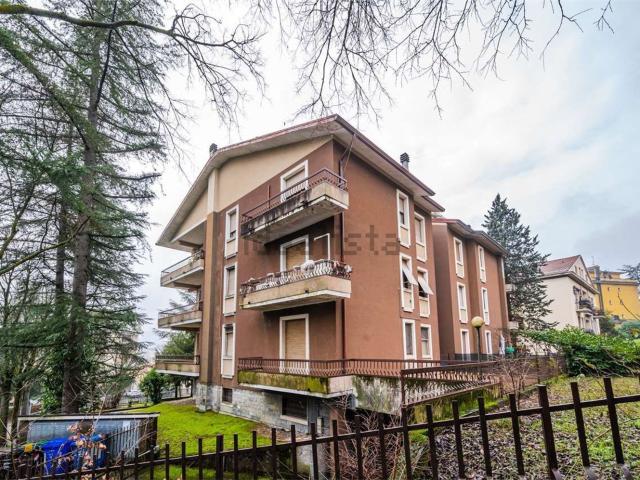 Appartamento in vendita di 97 m² in Via M. D&apos Azeglio, 22
