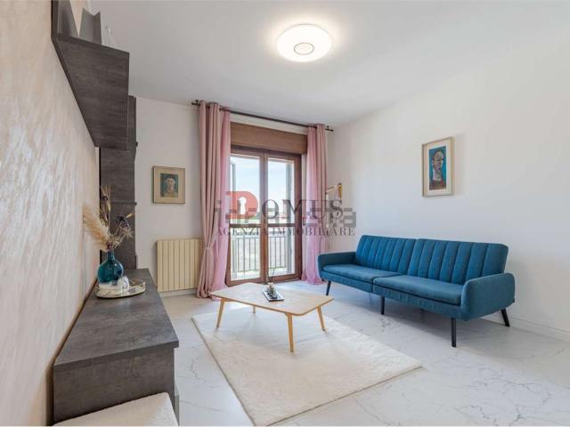 Appartamento in vendita di 97 m² in Via Martiri dell&apos Aldriga, 14