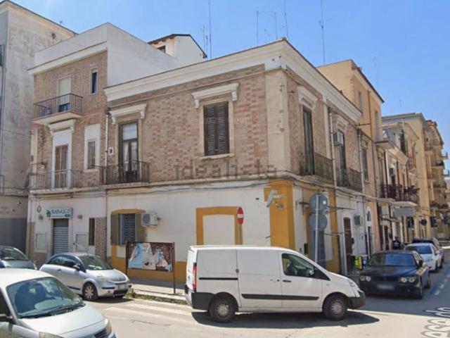 Appartamento in vendita di 97 m² in Via Marchese de Rosa, 46