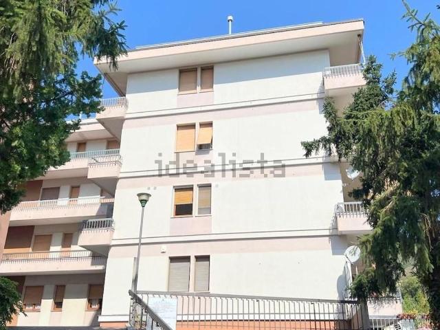 Appartamento in vendita di 97 m² in Via Migliarini, 10