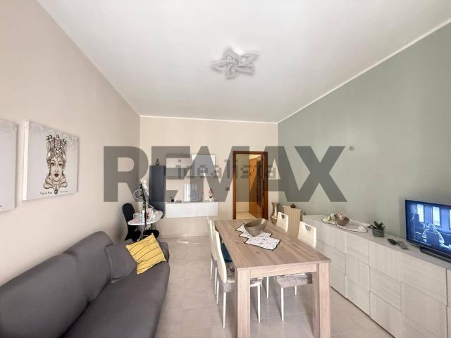 Appartamento in vendita di 97 m² in Via Modica, 3