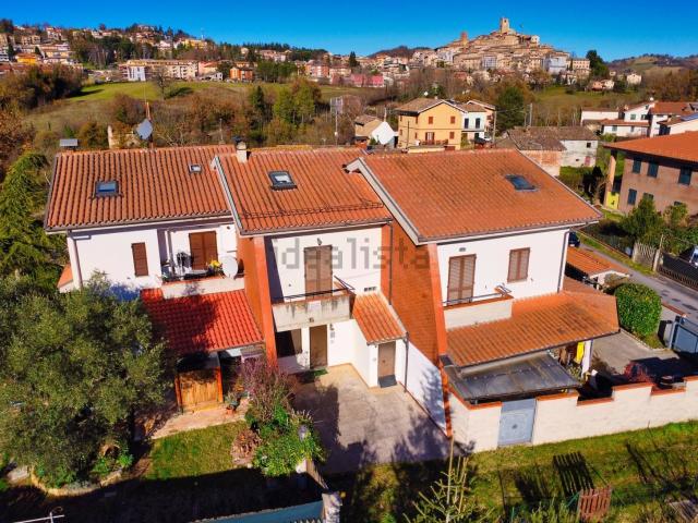 Appartamento in vendita di 97 m² in Via Morelli, 140