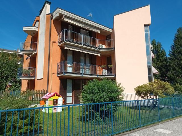Appartamento in vendita di 97 m² in Via Morselli, 12
