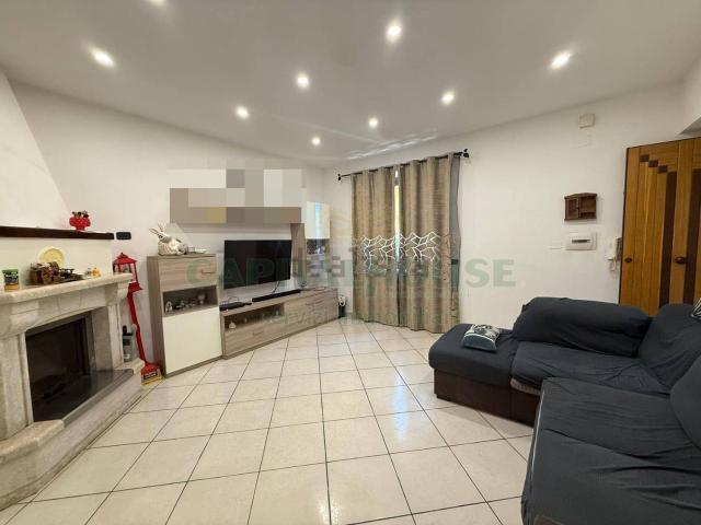 Appartamento in vendita di 97 m² in Via Municipio