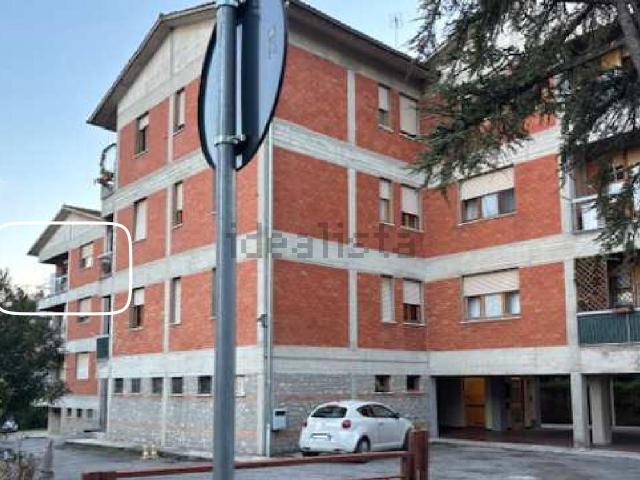 Appartamento in vendita di 97 m² in Via Pozzarelli