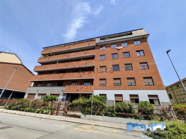 Appartamento in vendita di 111 m² in Via Ravenna