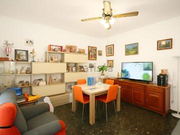 Appartamento in vendita di 97 m² in Via Roma
