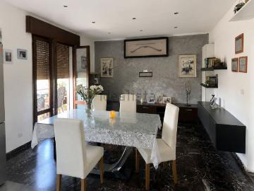 Appartamento in vendita di 97 m² in Via Rovereto