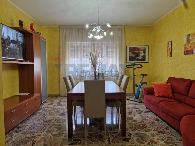 Appartamento in vendita di 97 m² in Via San Camillo de Lellis, 39