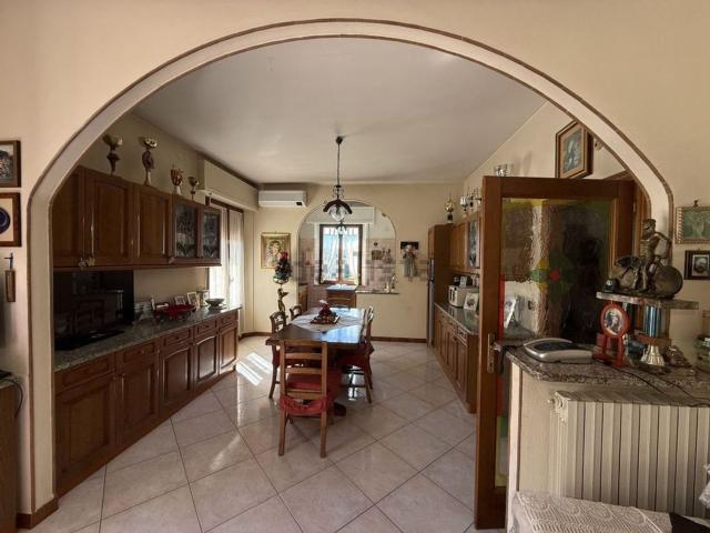 Appartamento in vendita di 97 m² in Via San Donato