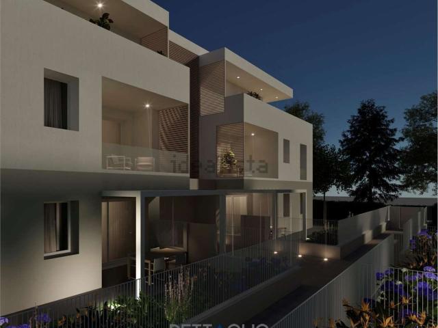 Appartamento in vendita di 97 m² in Via Sandro Pertini