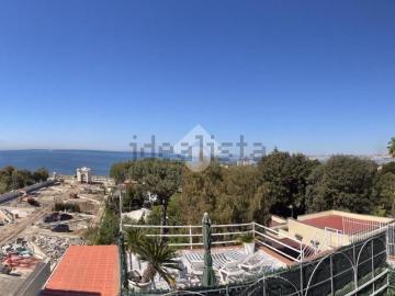 Appartamento in vendita di 94 m² in Corso Giuseppe Garibaldi, 233