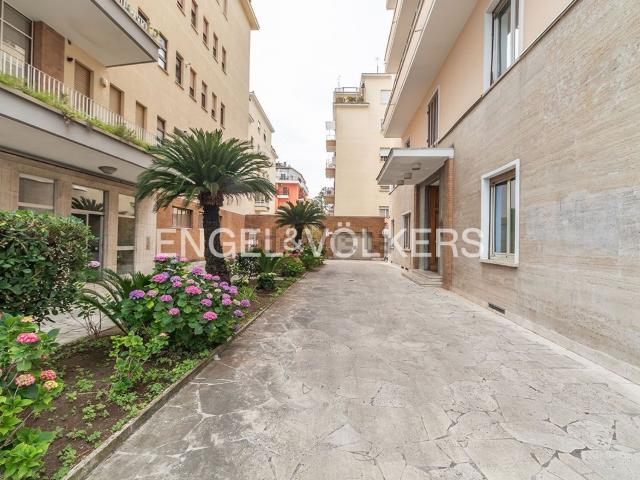 Appartamento in vendita di 94 m² in Piazza delle Muse