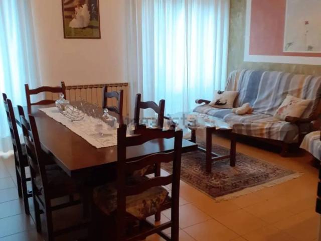 Appartamento in vendita di 94 m² in Piazza Nazioni Unite