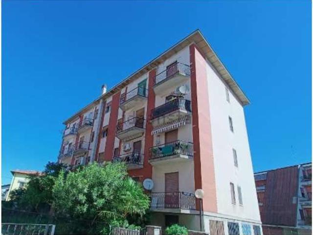 Appartamento in vendita di 94 m² in Via 4 Novembre, 13
