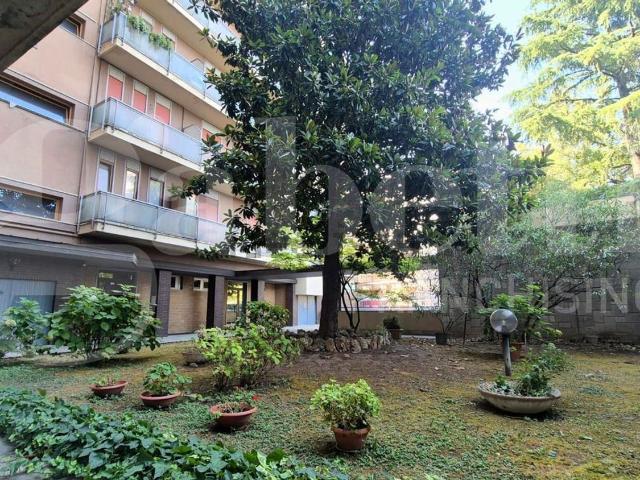 Appartamento in vendita di 94 m² in Via Taverna Giuseppe, 273