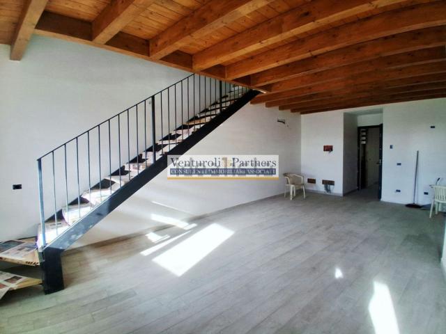 Appartamento in vendita di 94 m² in Via Trento