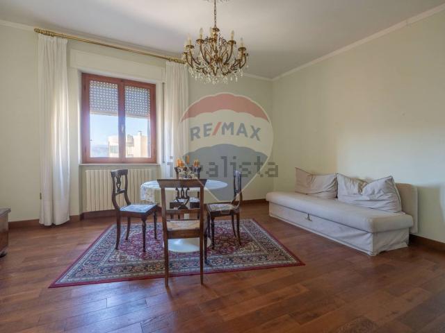 Appartamento in vendita di 94 m² in Via Umbria, 3