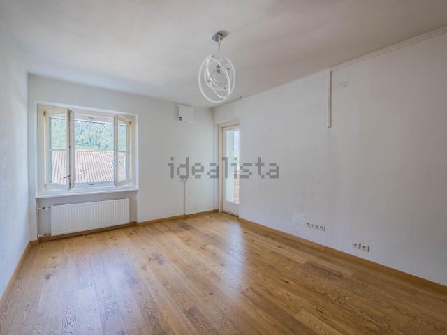 Appartamento in vendita di 94 m² in Via Venosta